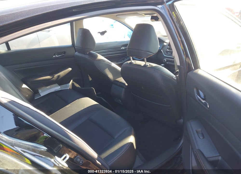 2022 NISSAN ALTIMA SR FWD VIN: 1N4BL4CV0NN400123