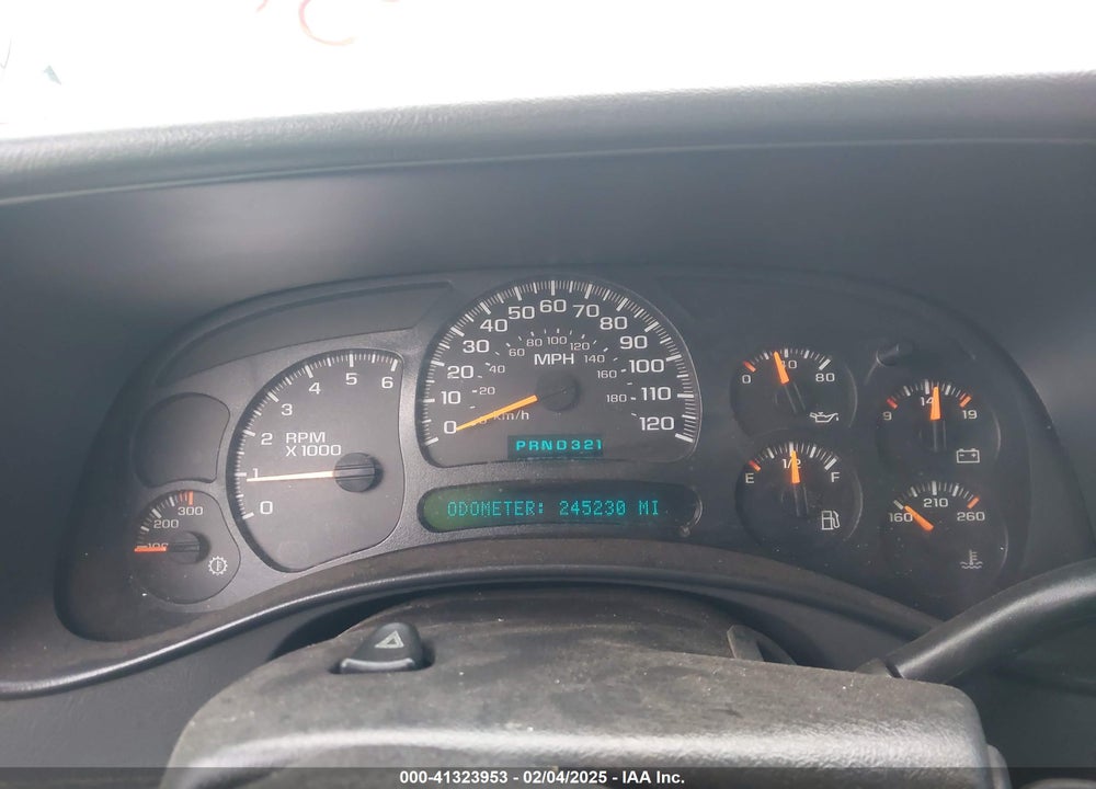 2004 GMC SIERRA 2500HD VIN: 1GTHC29U04E387248