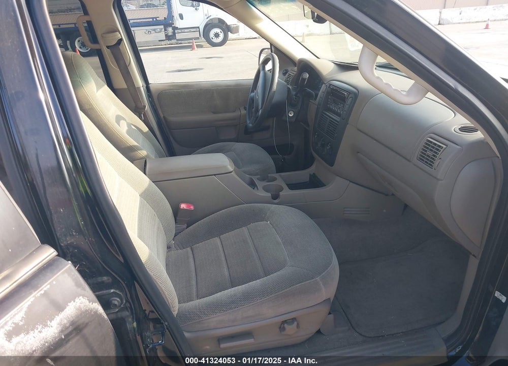2002 FORD EXPLORER XLT VIN: 1FMZU73E12ZA29268