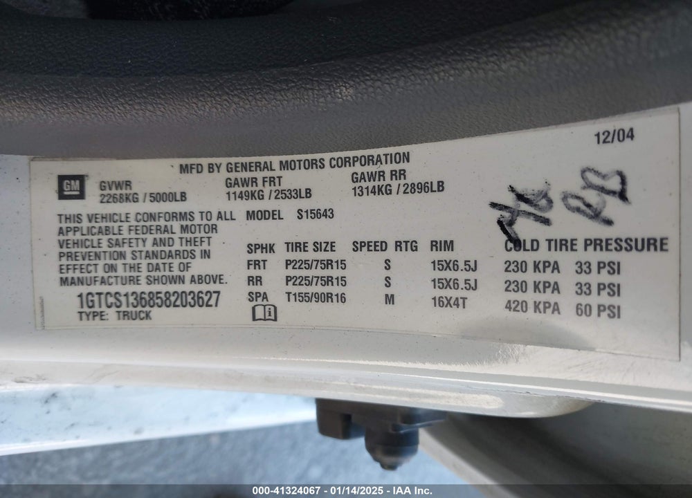 2005 GMC CANYON SLE VIN: 1GTCS136858203627