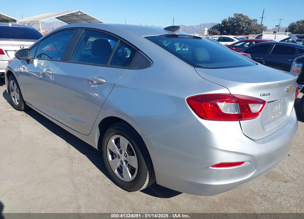 2018 CHEVROLET CRUZE LS AUTO VIN: 1G1BC5SM9J7113220