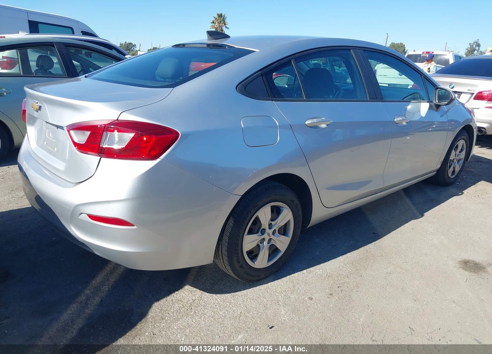 2018 CHEVROLET CRUZE LS AUTO VIN: 1G1BC5SM9J7113220