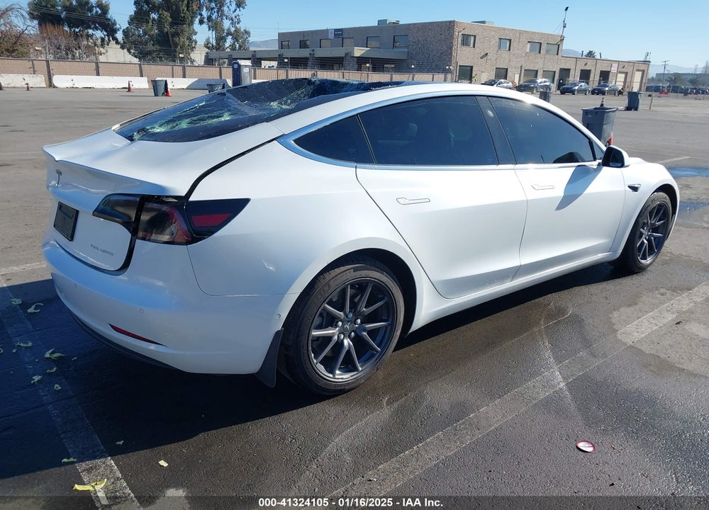2019 TESLA MODEL 3 VIN: 5YJ3E1EB1KF511591