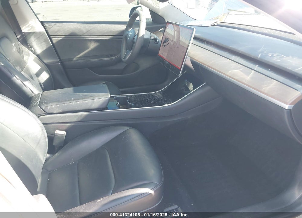 2019 TESLA MODEL 3 VIN: 5YJ3E1EB1KF511591