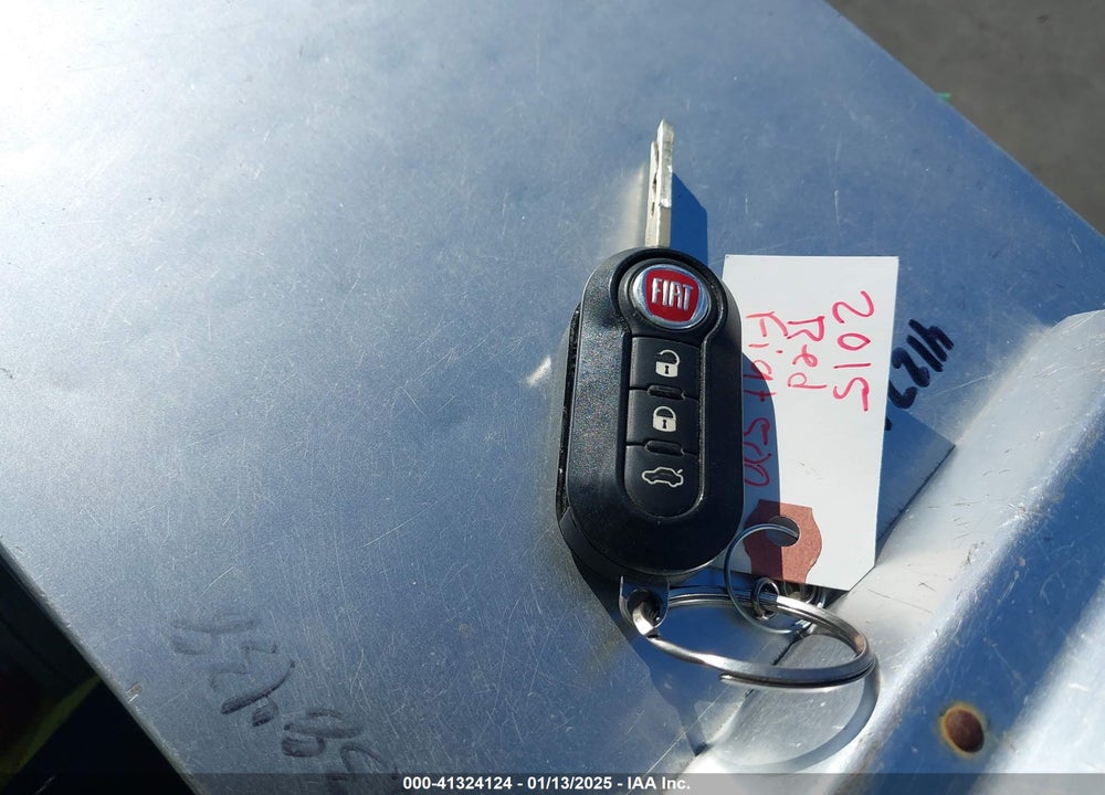 2015 FIAT 500 POP VIN: 3C3CFFAR0FT753801