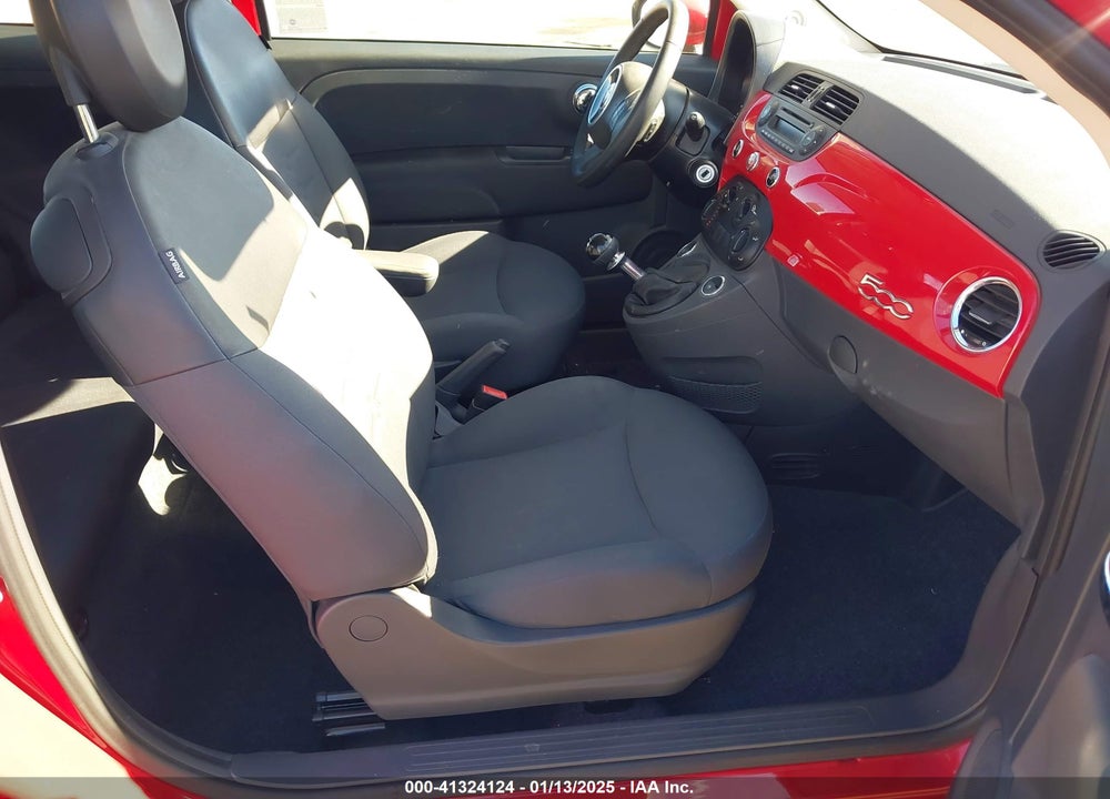 2015 FIAT 500 POP VIN: 3C3CFFAR0FT753801