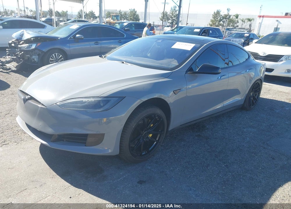 2014 TESLA MODEL S VIN: 5YJSA1H18EFP56497