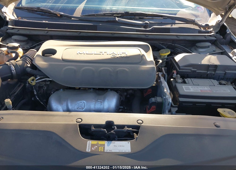 2016 CHRYSLER 200 VIN: 1C3CCCAB1GN127587
