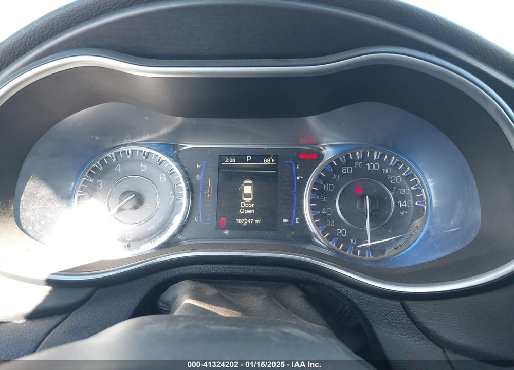 2016 CHRYSLER 200 VIN: 1C3CCCAB1GN127587