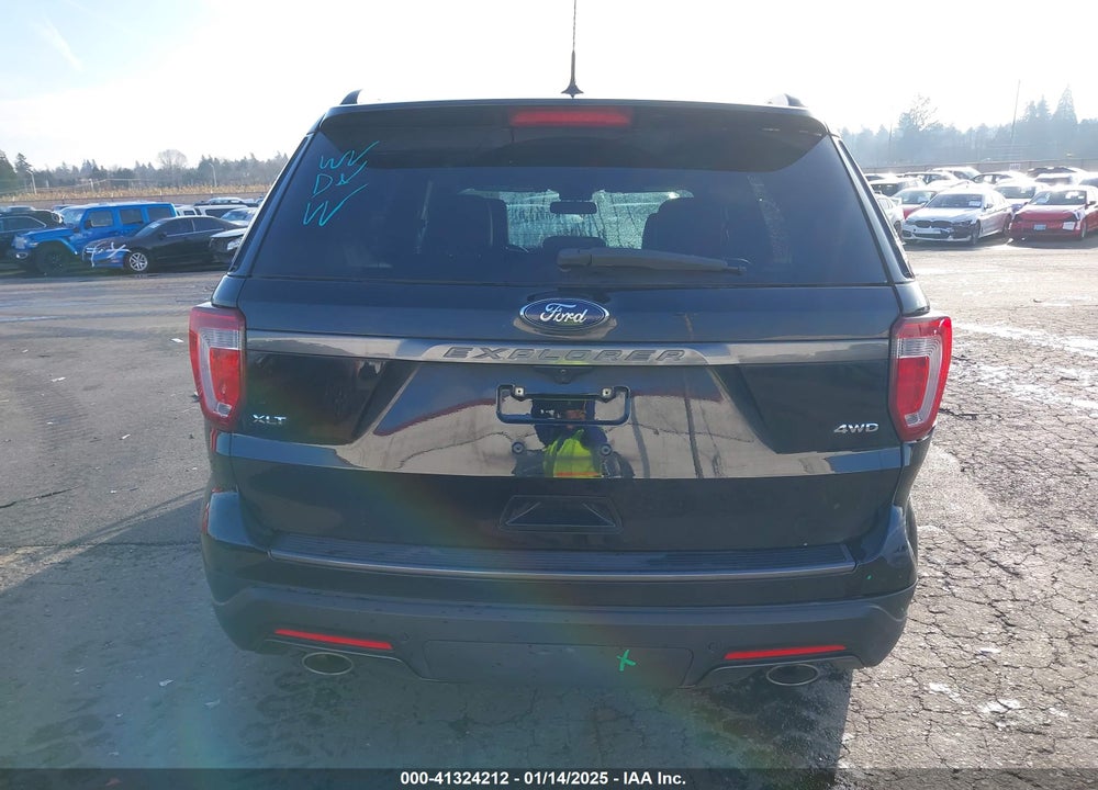 2018 FORD EXPLORER XLT VIN: 1FM5K8D88JGC55899