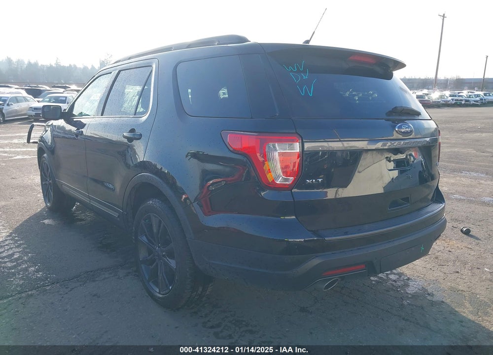 2018 FORD EXPLORER XLT VIN: 1FM5K8D88JGC55899