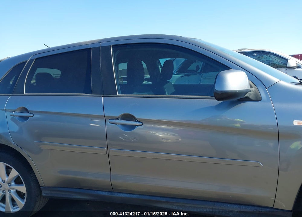 2014 MITSUBISHI OUTLANDER SPORT ES VIN: 4A4AR3AU4EE032935