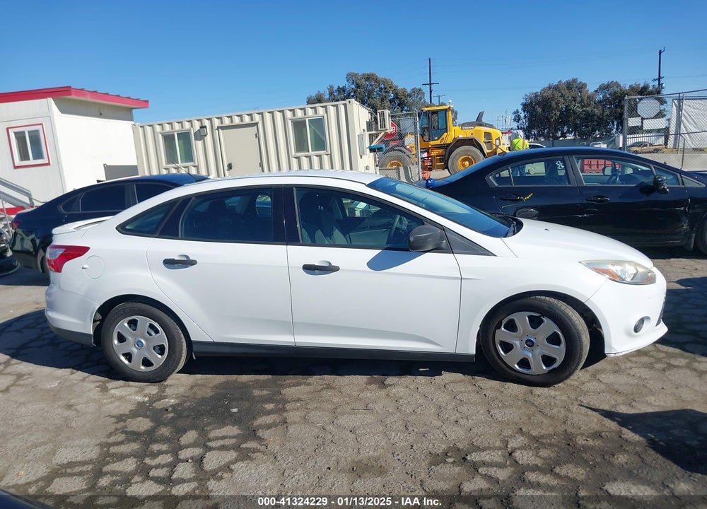 2012 FORD FOCUS VIN: 1FAHP3E2XCL258075