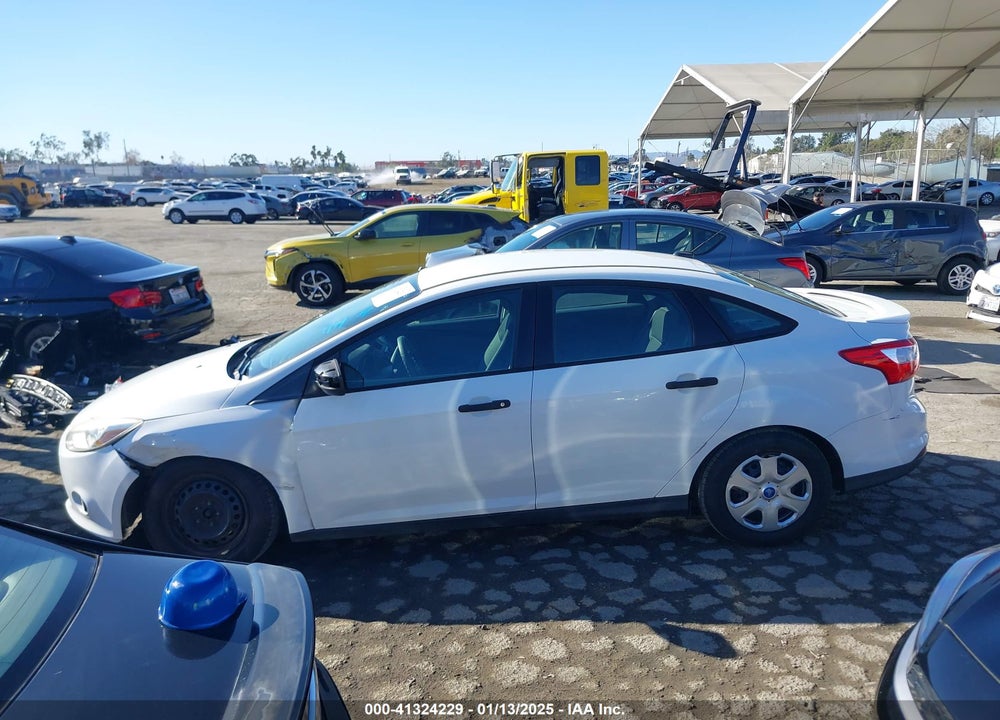 2012 FORD FOCUS VIN: 1FAHP3E2XCL258075