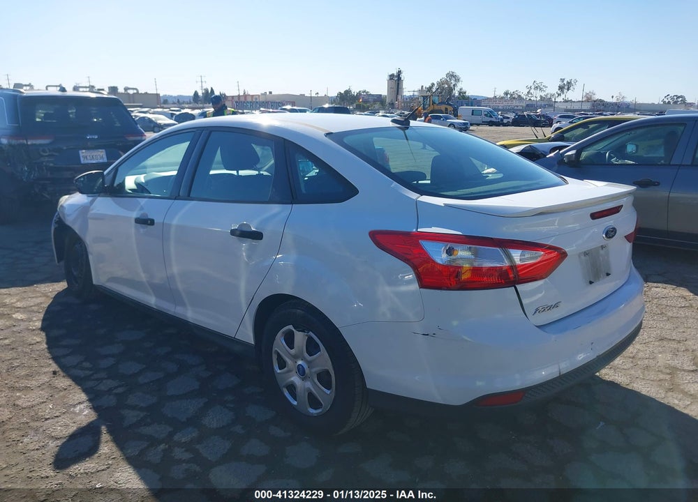 2012 FORD FOCUS VIN: 1FAHP3E2XCL258075