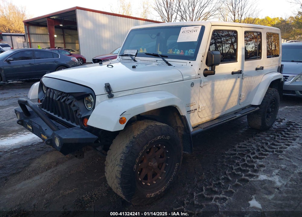2013 JEEP WRANGLER UNLIMITED SAHARA VIN: 1C4BJWEG1DL617572