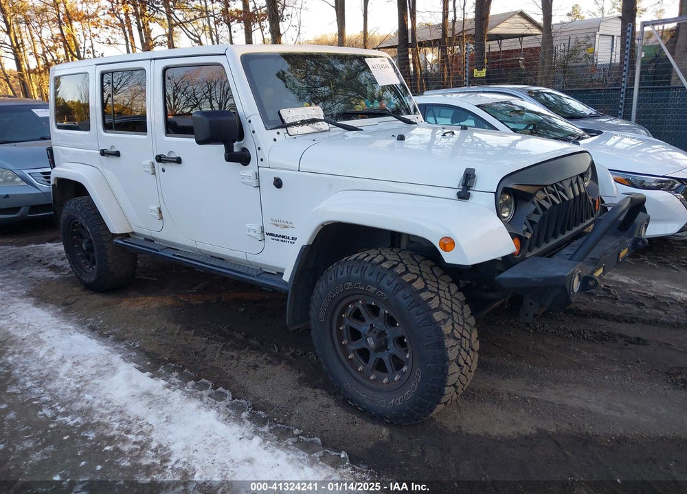 2013 JEEP WRANGLER UNLIMITED SAHARA VIN: 1C4BJWEG1DL617572