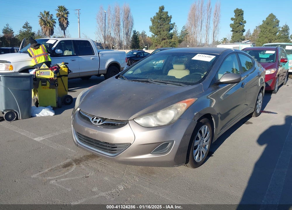 2011 HYUNDAI ELANTRA VIN: 5NPDH4AE8BH025939