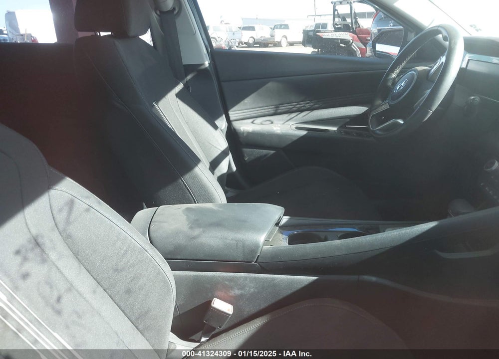 2021 HYUNDAI ELANTRA VIN: 5NPLS4AGXMH020162