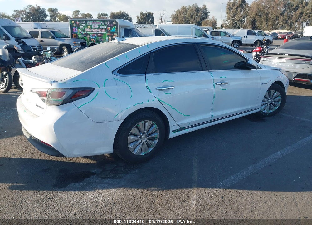 2017 HYUNDAI SONATA HYBRID SE VIN: KMHE24L16HA045795