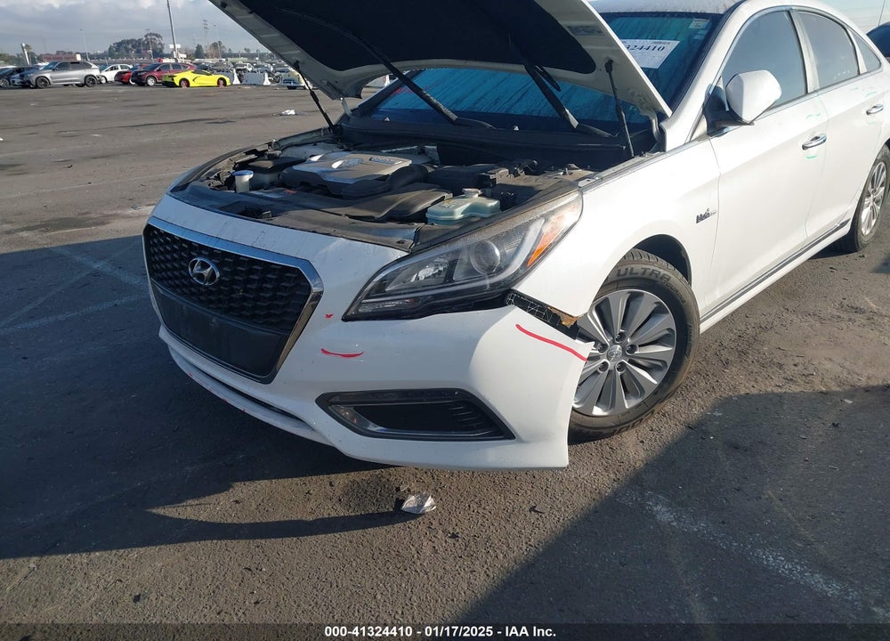 2017 HYUNDAI SONATA HYBRID SE VIN: KMHE24L16HA045795