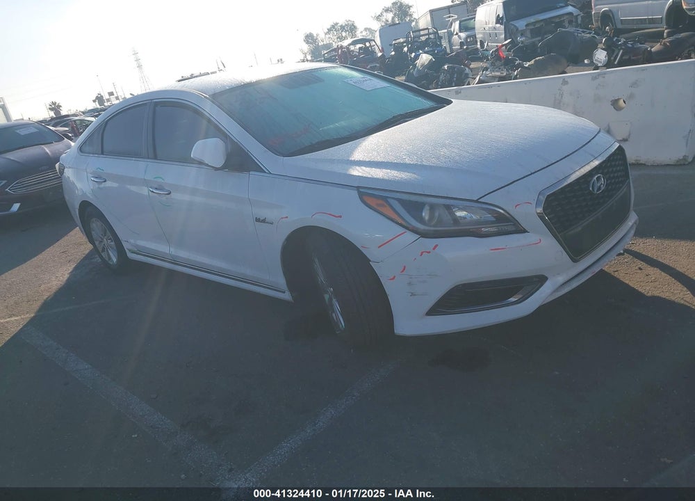 2017 HYUNDAI SONATA HYBRID SE VIN: KMHE24L16HA045795