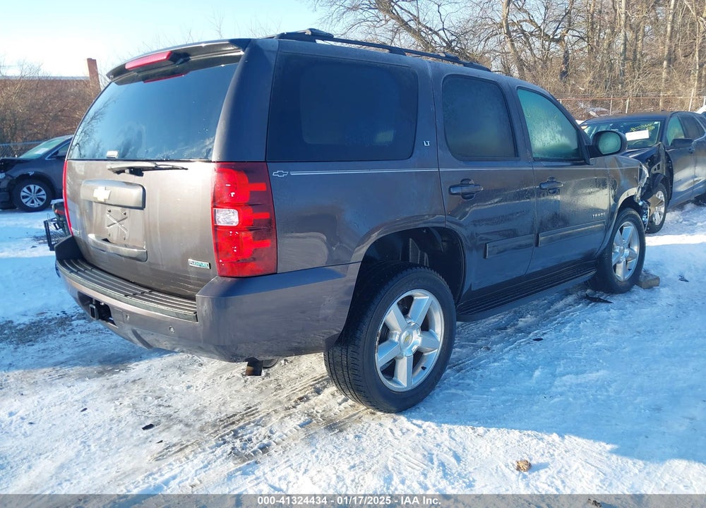 2011 CHEVROLET TAHOE LT VIN: 1GNSKBE08BR161970