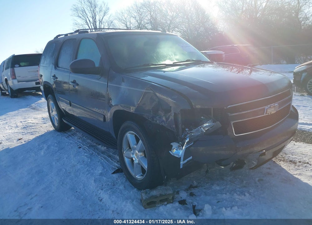 2011 CHEVROLET TAHOE LT VIN: 1GNSKBE08BR161970