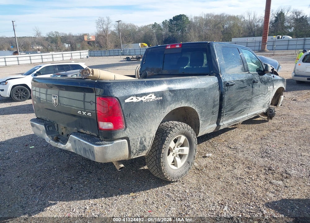 2020 RAM 1500 CLASSIC VIN: 1C6RR7TTXLS102238