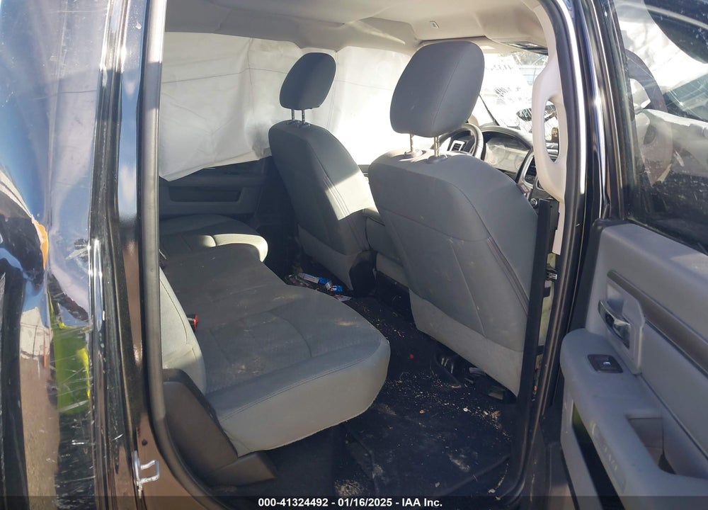 2020 RAM 1500 CLASSIC VIN: 1C6RR7TTXLS102238