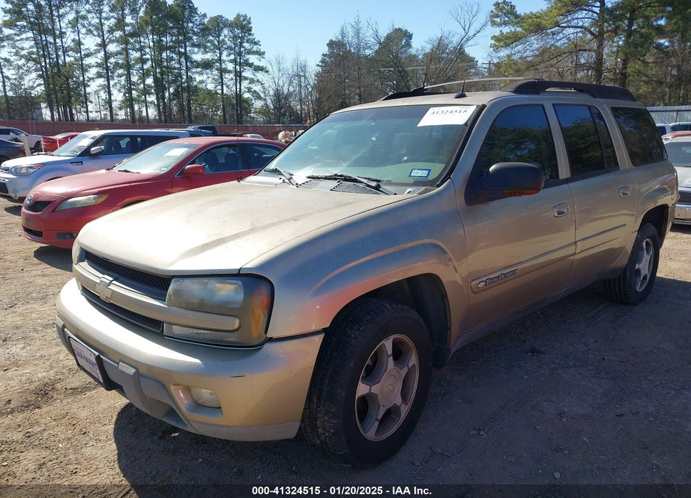 2004 CHEVROLET TRAILBLAZER EXT LT VIN: 1GNES16S746135811