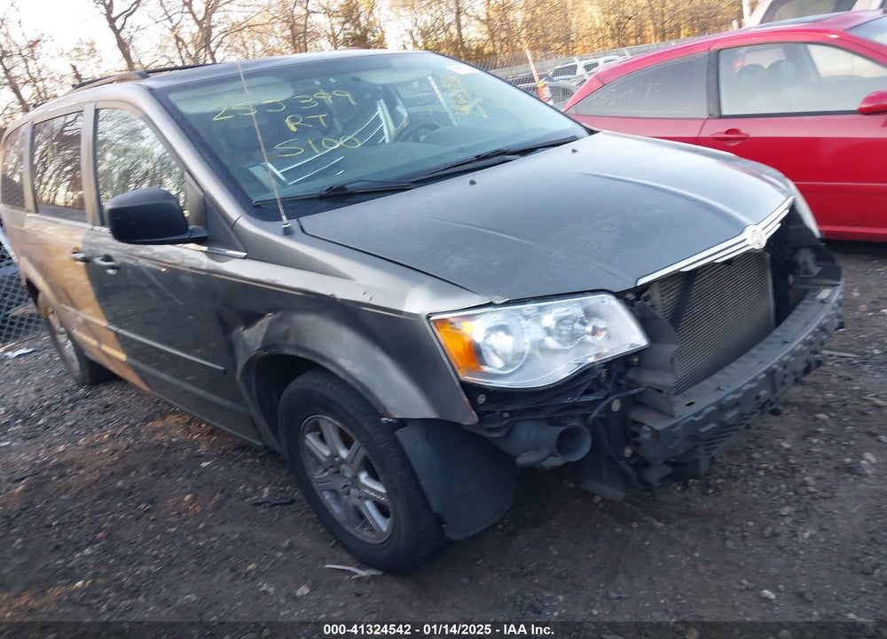 2010 CHRYSLER TOWN & COUNTRY NEW LX VIN: 2A4RR2D18AR431327