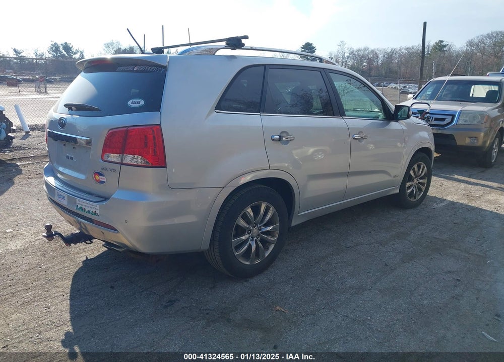 2012 KIA SORENTO SX V6 VIN: 5XYKWDA21CG278547