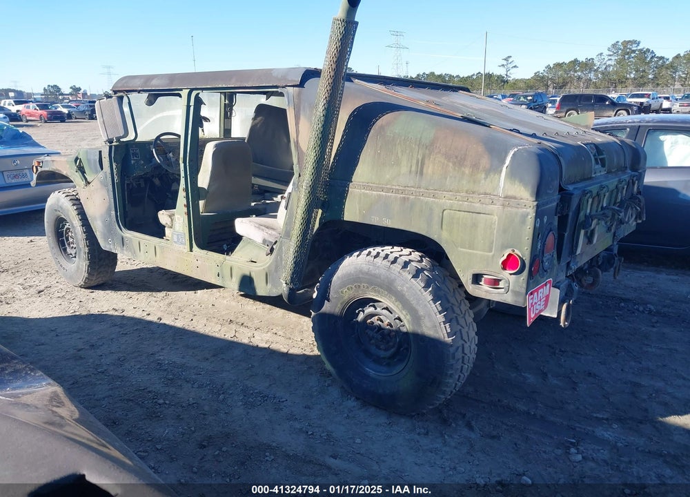 2000 AMERICAN GENERAL H1 VIN: 185723