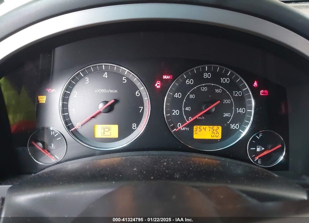 2004 INFINITI FX35 VIN: JNRAS08W84X202072
