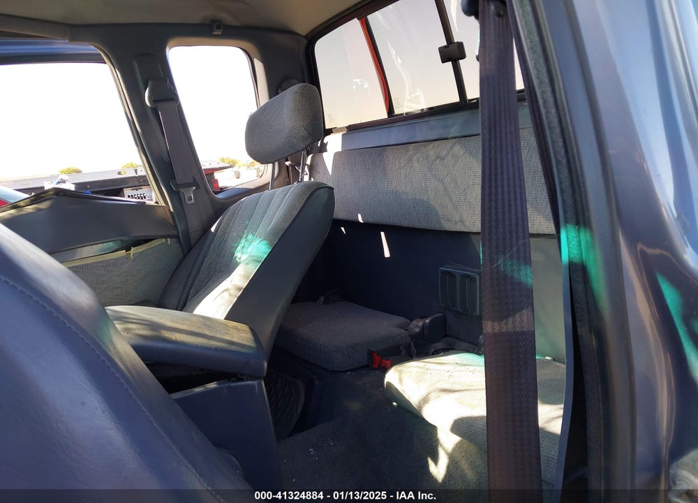 1998 TOYOTA TACOMA VIN: 4TAVL52N1WZ024813