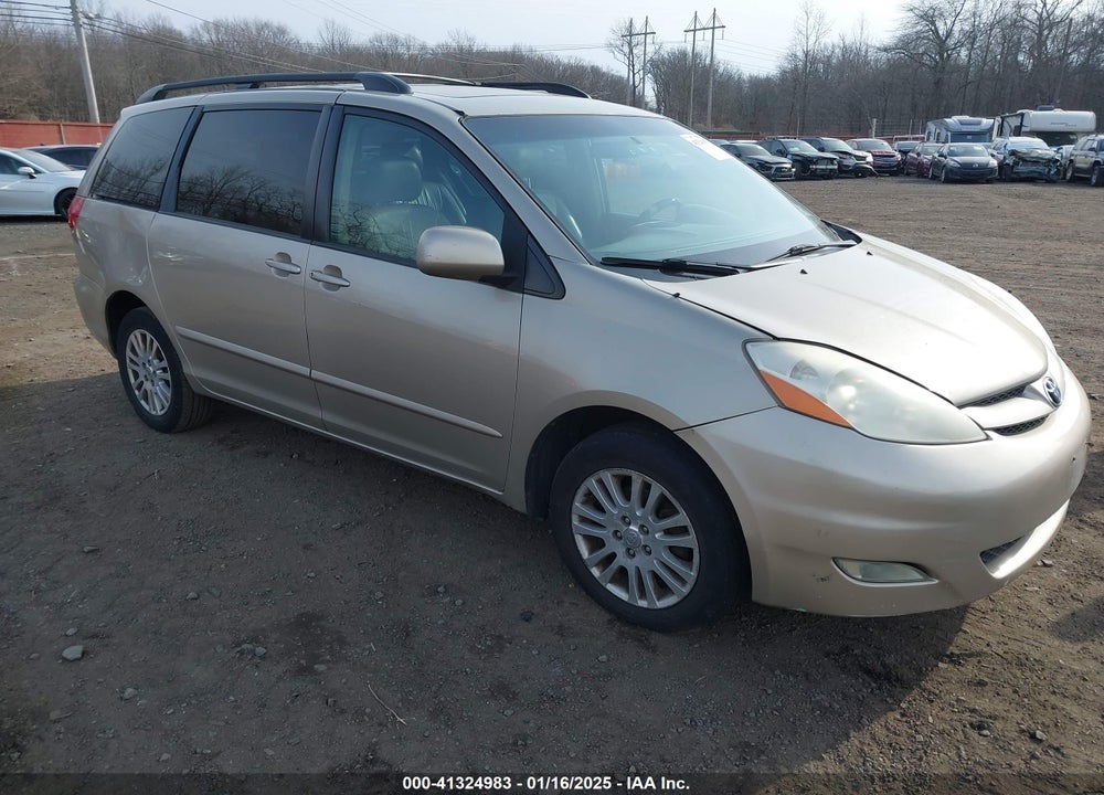 2008 TOYOTA SIENNA XLE VIN: 5TDZK22C18S171109