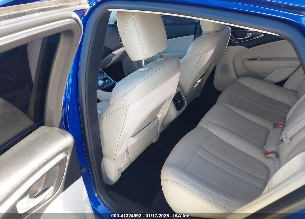 2015 CHRYSLER 200 VIN: 1C3CCCCB9FN734008