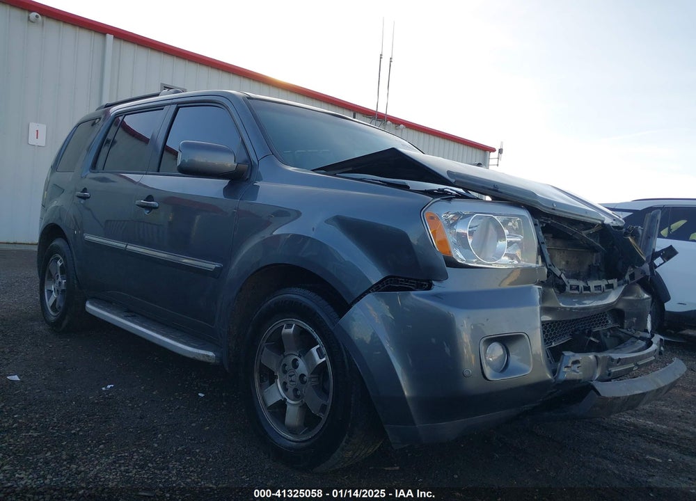 2011 HONDA PILOT TOURING VIN: 5FNYF4H97BB059286