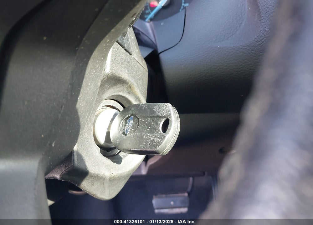 2014 FORD FOCUS SE VIN: 1FADP3F29EL147937