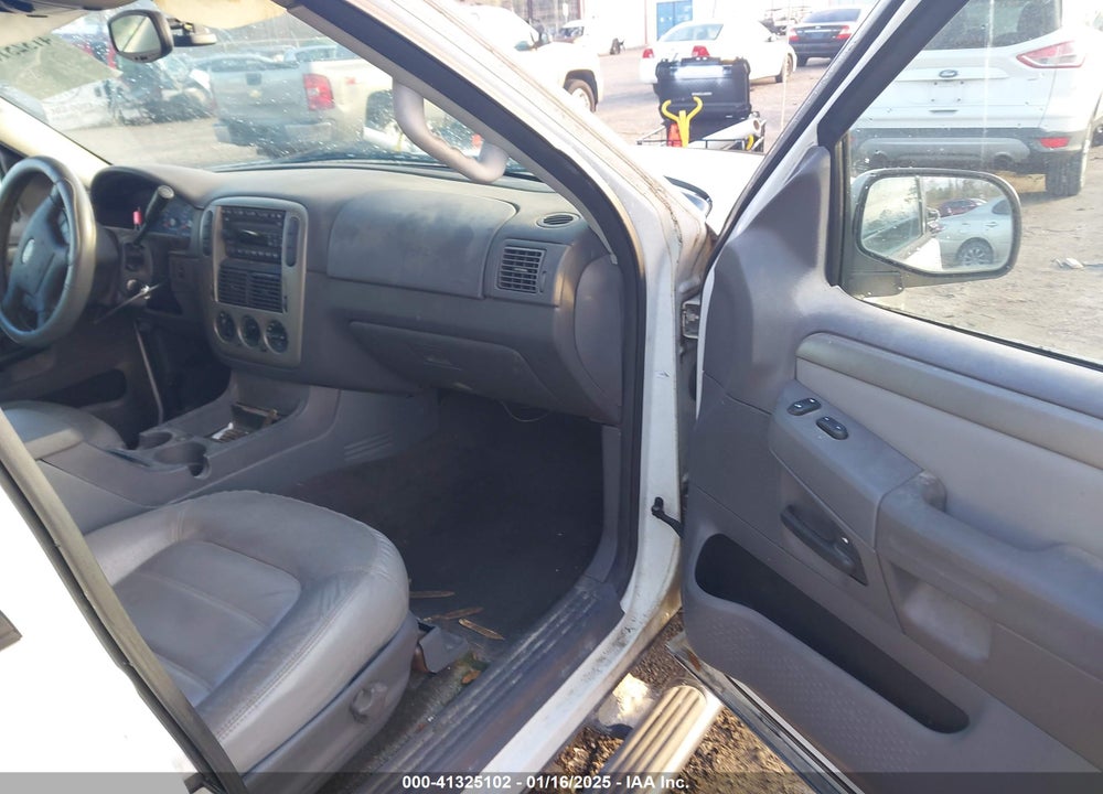 2005 FORD EXPLORER XLT/XLT SPORT VIN: 1FMZU63WX5UB54550