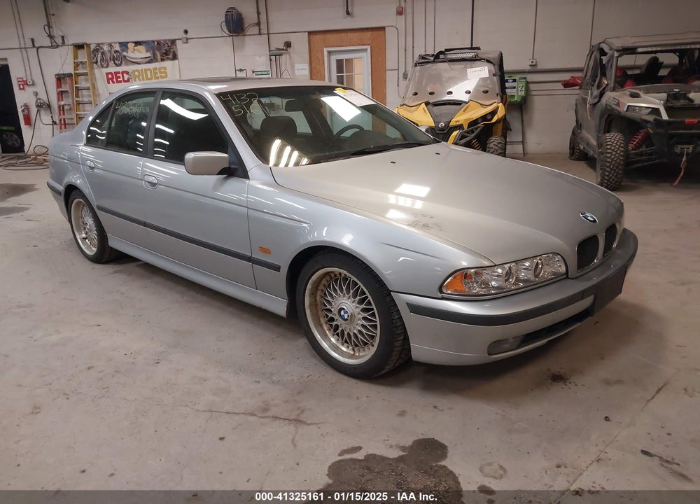 1998 BMW 528I VIN: WBADD5325WBV56038