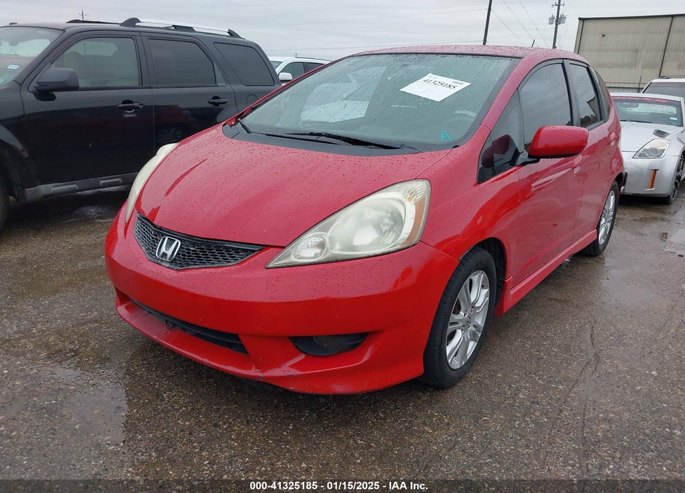 2010 HONDA FIT VIN: JHMGE8H43AC032865