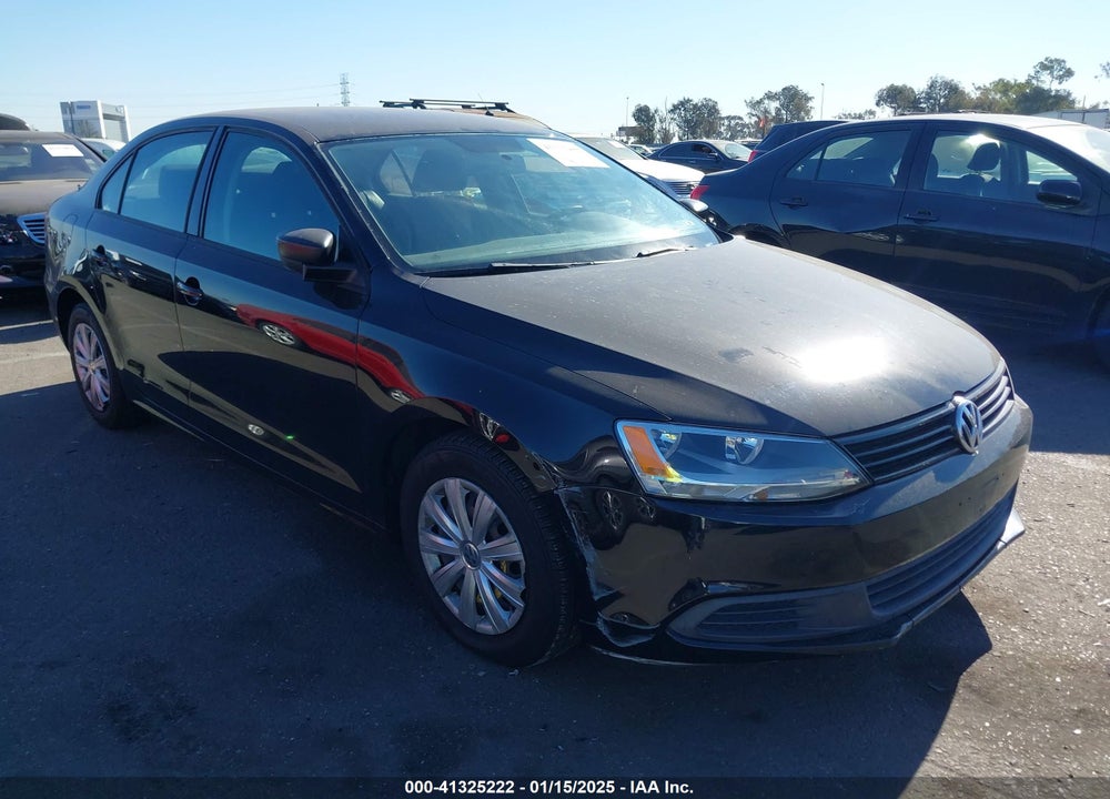 2013 VOLKSWAGEN JETTA 2.0L S VIN: 3VW2K7AJ9DM208266