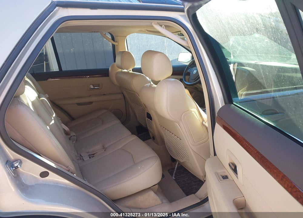 2007 CADILLAC SRX V6 VIN: 1GYEE637970159770