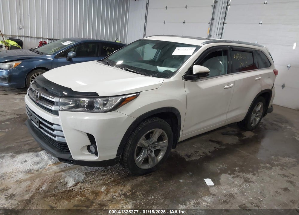2019 TOYOTA HIGHLANDER LIMITED VIN: 5TDDZRFH2KS714611