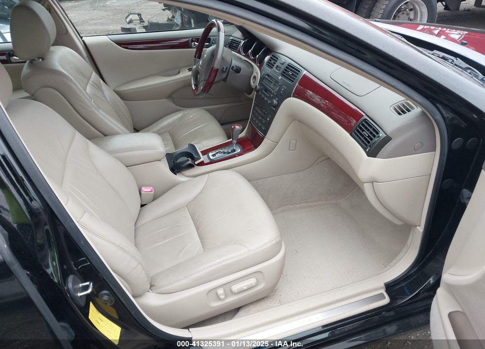 2004 LEXUS ES 330 VIN: JTHBA30GX45021188