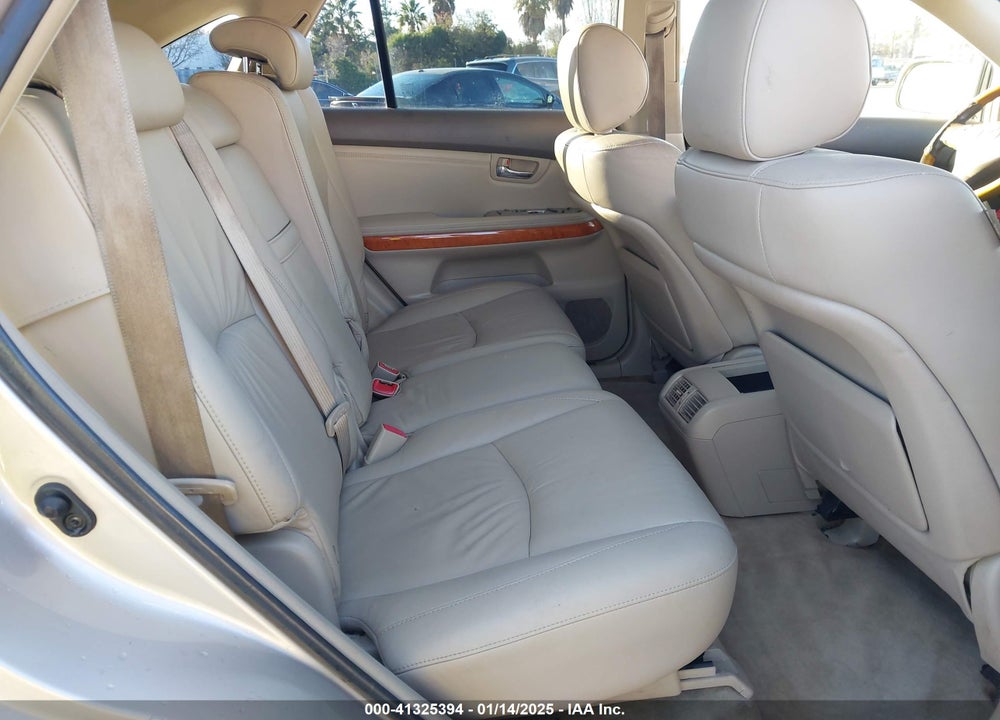 2004 LEXUS RX 330 VIN: JTJHA31UX40044156
