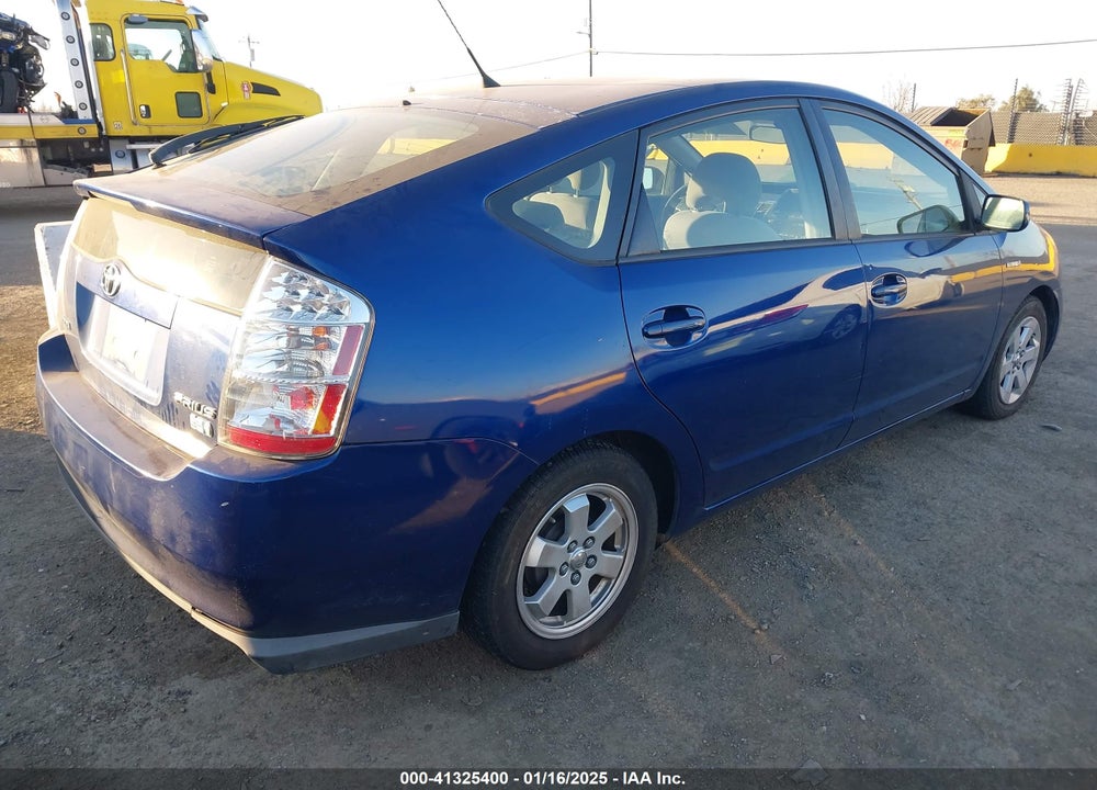 2008 TOYOTA PRIUS VIN: JTDKB20U987725083