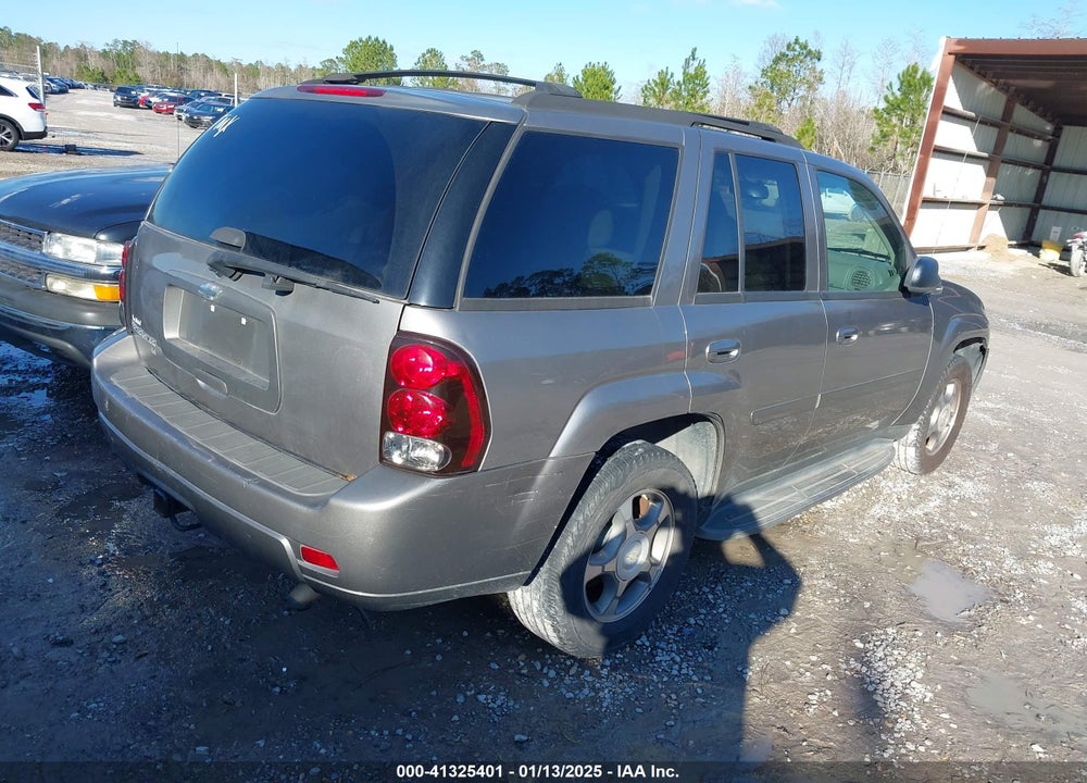 2009 CHEVROLET TRAILBLAZER LT VIN: 1GNDS33S192108243